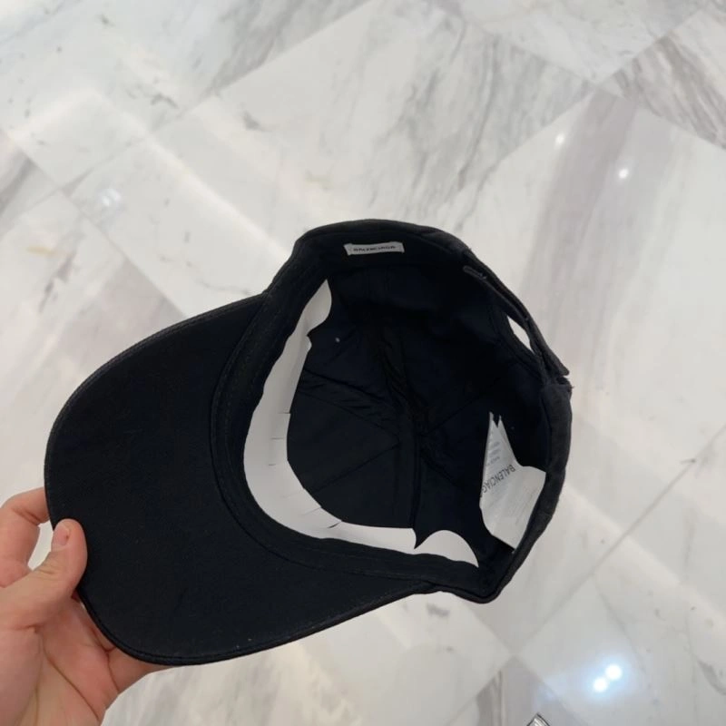 FreshLook Balenciaga Caps 260676