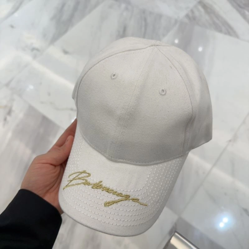 Effortless Balenciaga Caps 260675
