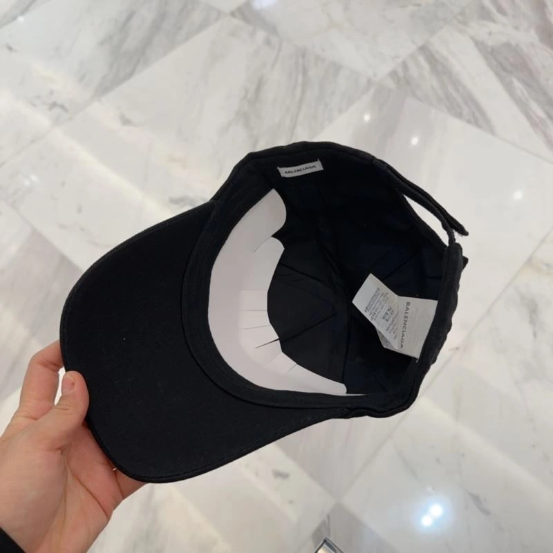 Minimalist Balenciaga Caps 260674