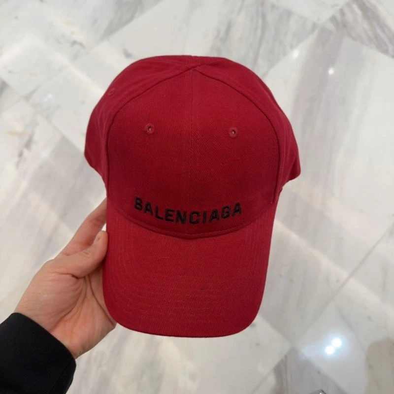 ModernLook Balenciaga Caps 260671