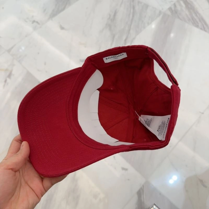 ModernLook Balenciaga Caps 260671