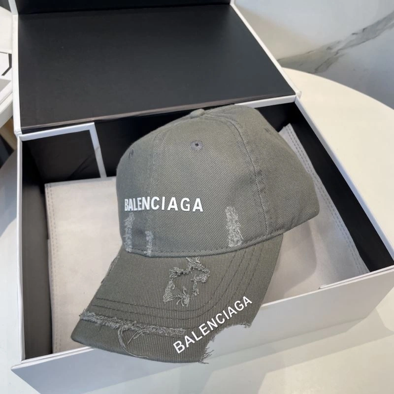 Balenciaga Caps Supportive 260666