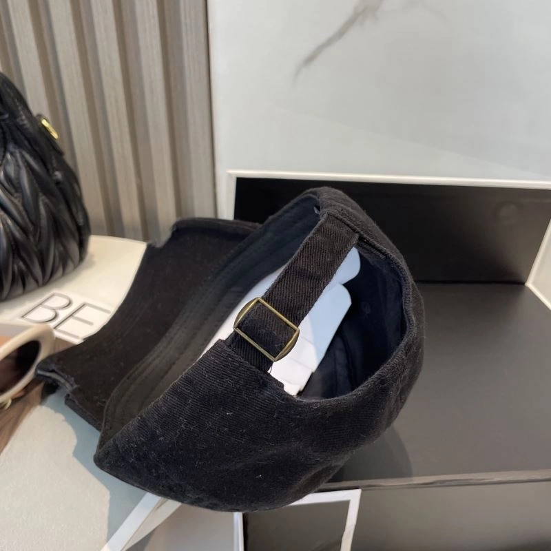Flexible Balenciaga Caps 260650