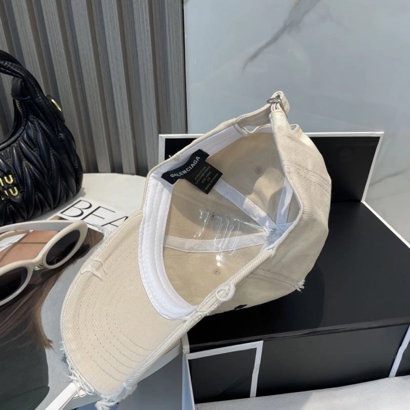 Balenciaga Caps Flexible 260661