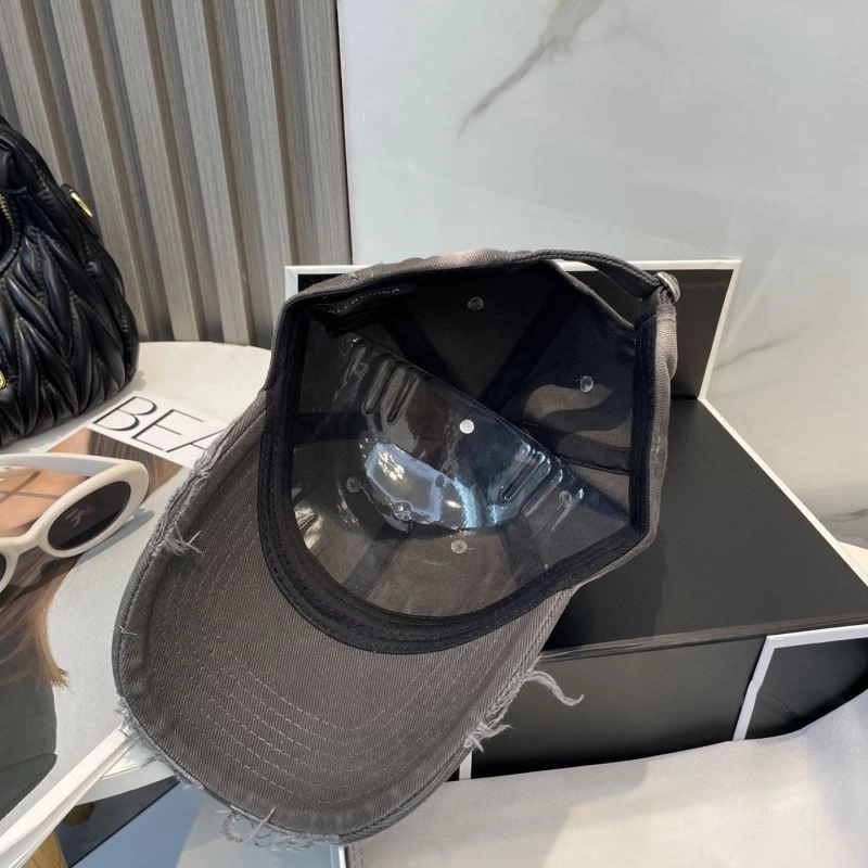 Balenciaga Caps Durable 260670