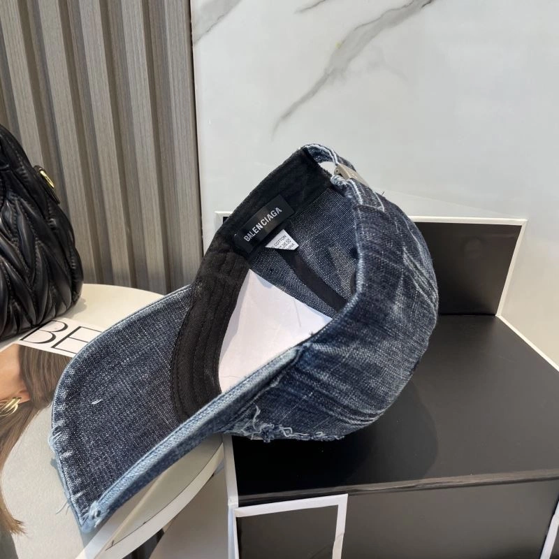 EasyMatch Balenciaga Caps 260657