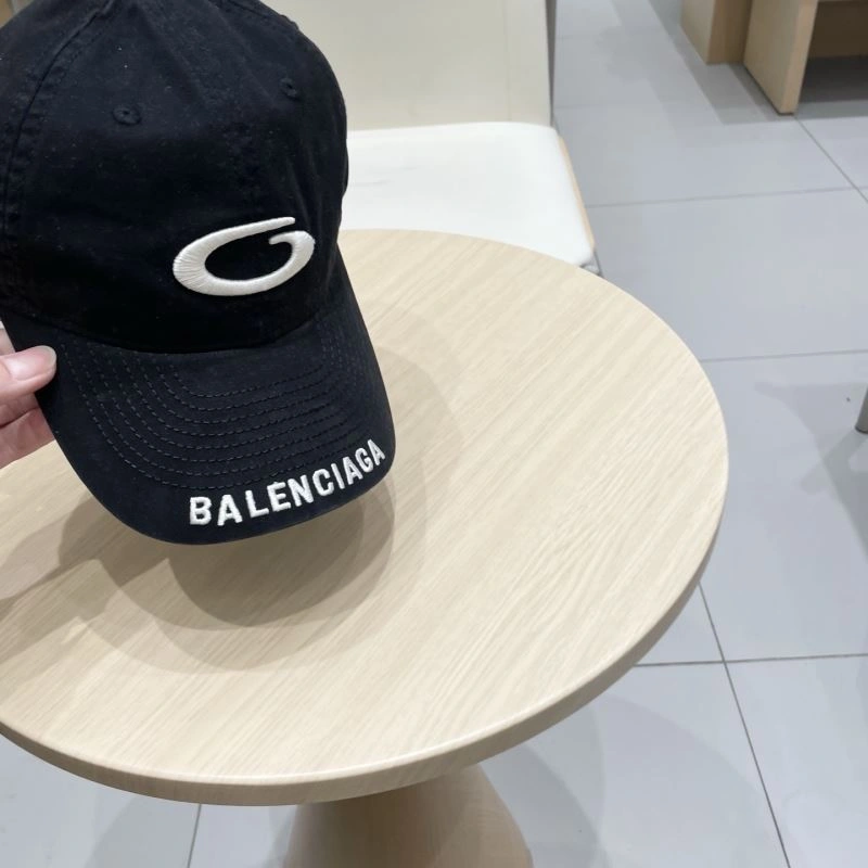 Balenciaga Caps Snug 260653