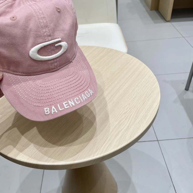 Balenciaga Caps Vibrant 260647