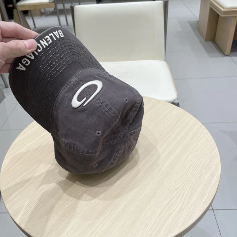 Bright Balenciaga Caps 260651