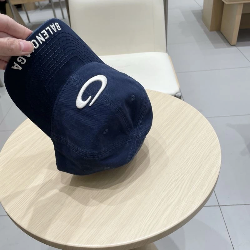Balenciaga Caps Lightweight 260659