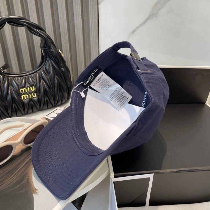 Balenciaga Caps Bright 260629