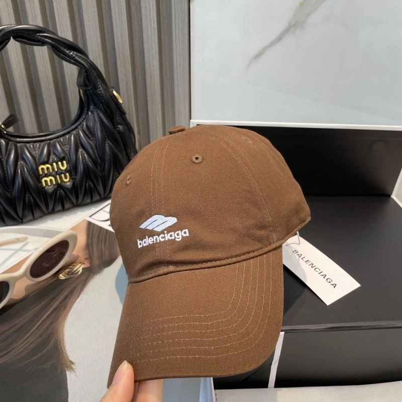 Sophisticated Balenciaga Caps 260626