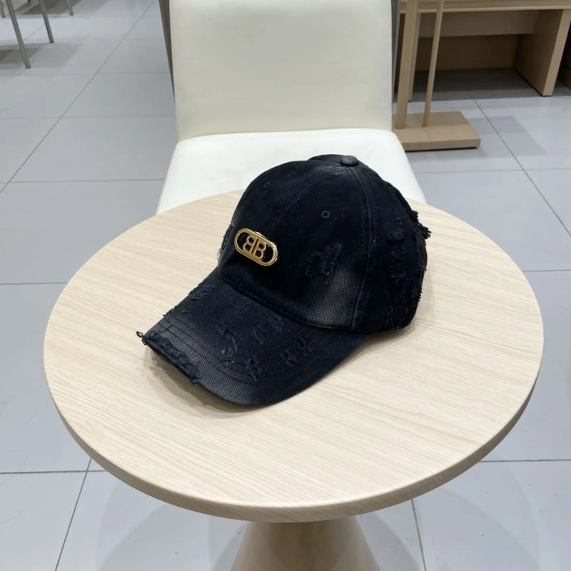 Balenciaga Caps Youthful 260601