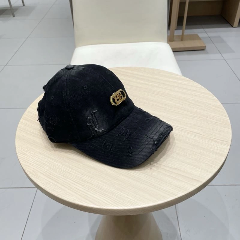 Balenciaga Caps Youthful 260601
