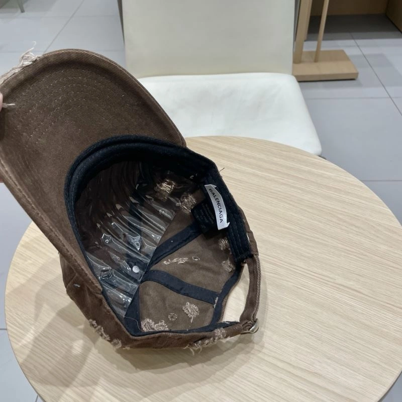 Balenciaga Caps Minimalist 260610