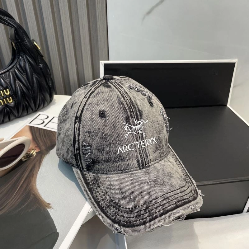 Balenciaga Caps WrinkleFree 260597