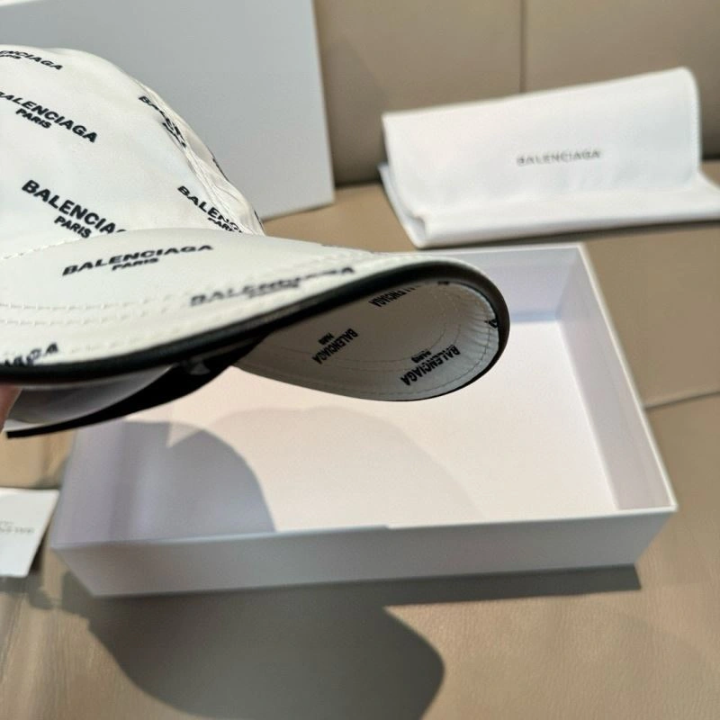 Comfortable Balenciaga Caps 260594