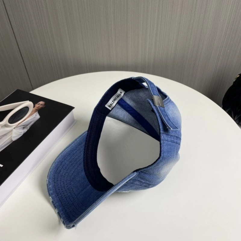 Balenciaga Caps Classic 262584