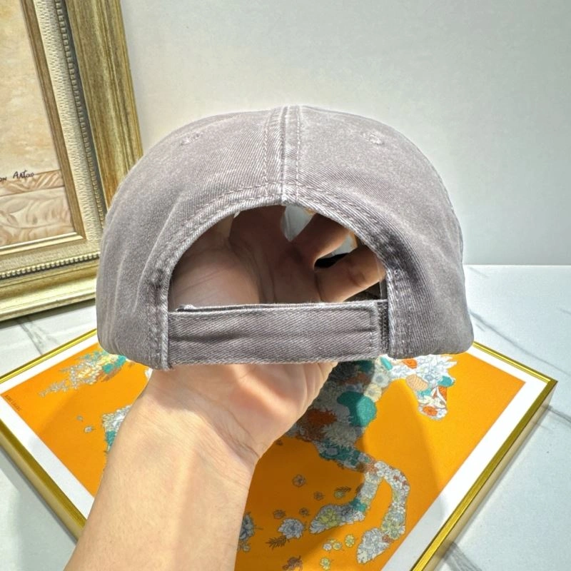 GoAnywhere Balenciaga Caps 262590