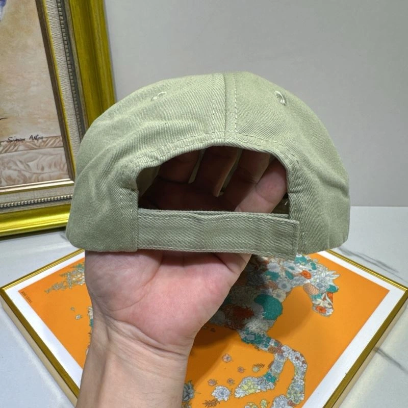 Cozy Balenciaga Caps 262589