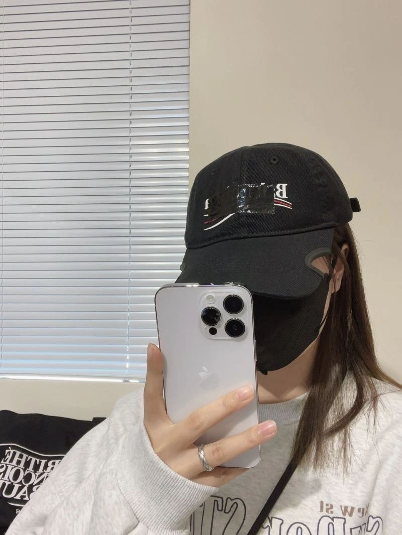 Balenciaga Caps SmartChoice 262608
