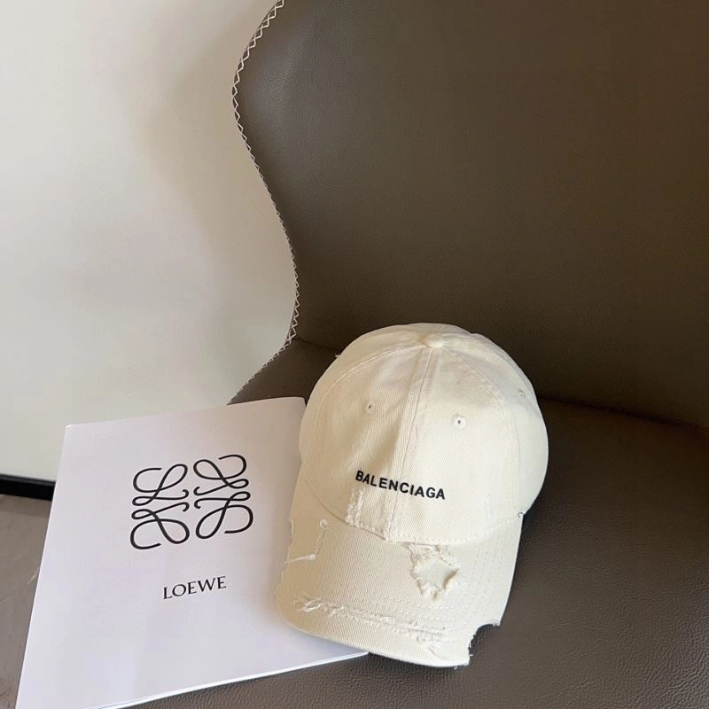 Sophisticated Balenciaga Caps 262587