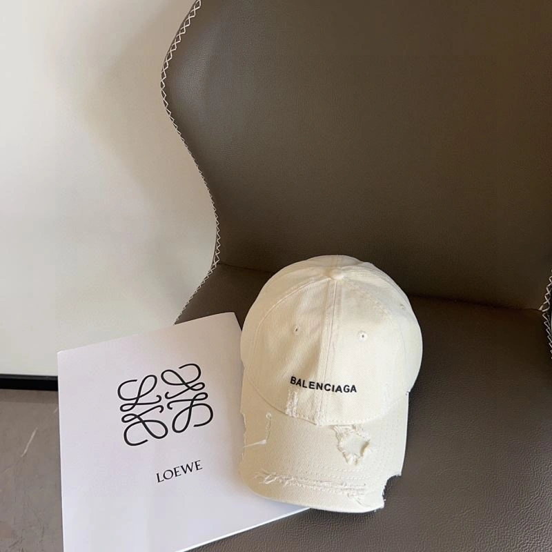 Sophisticated Balenciaga Caps 262587