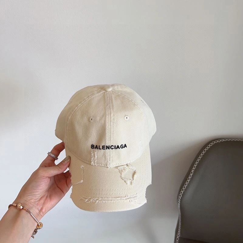 Sophisticated Balenciaga Caps 262587
