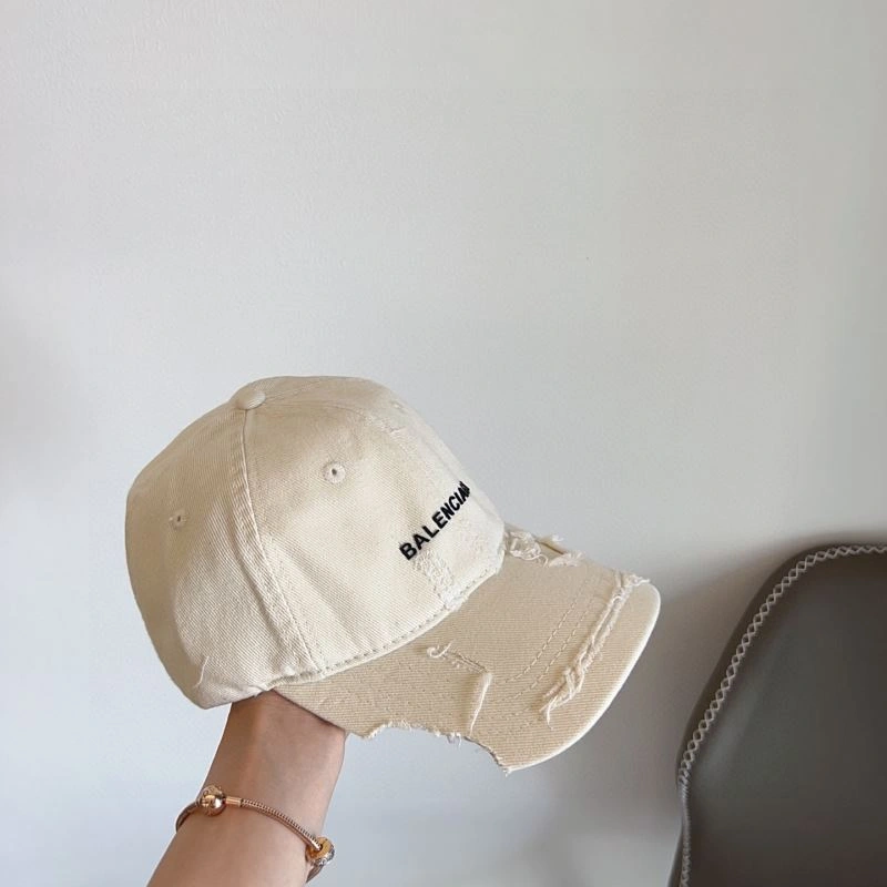 Sophisticated Balenciaga Caps 262587