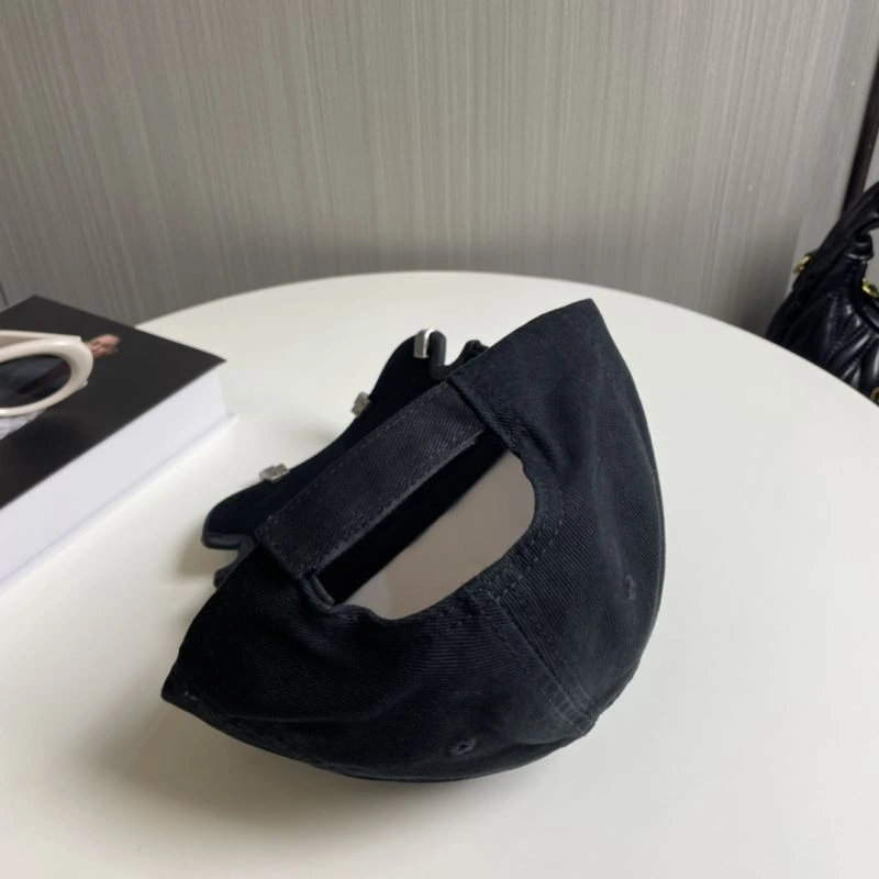 Elegant Balenciaga Caps 262578