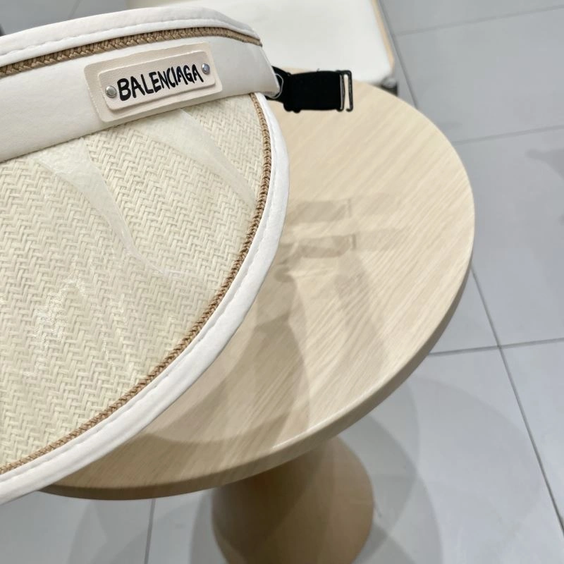 Balenciaga Caps EasyMatch 262573