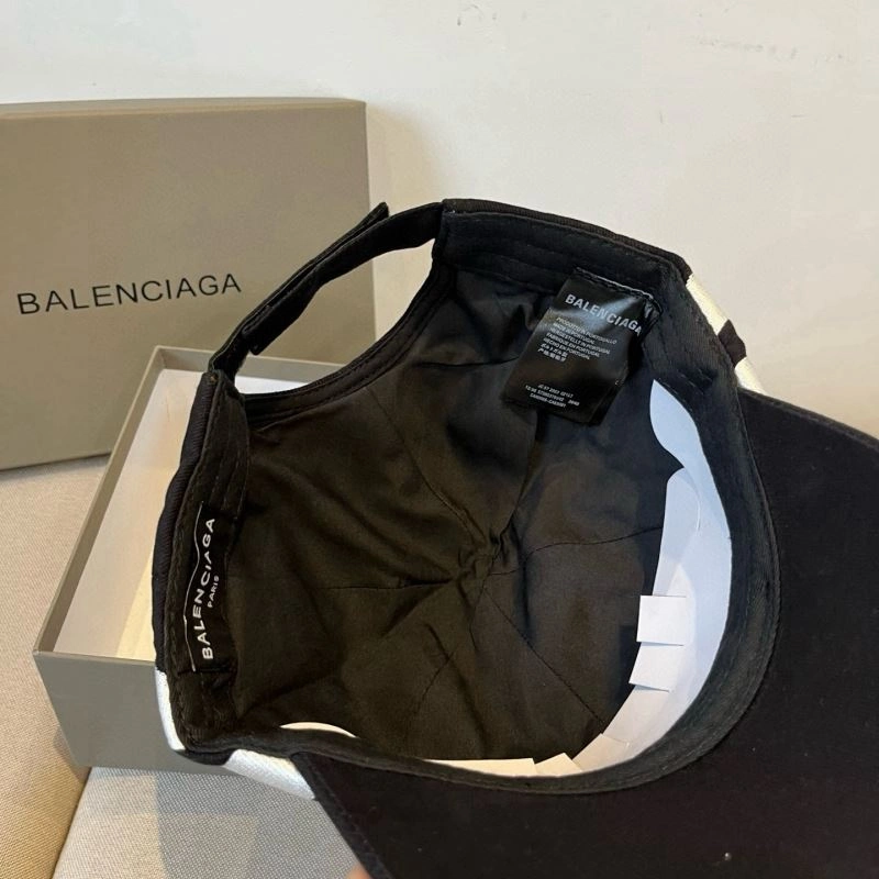 Balenciaga Caps EasyMatch 262547