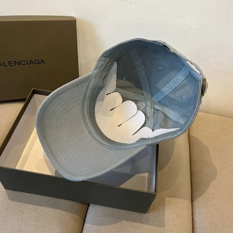Balenciaga Caps EasyMatch 262548