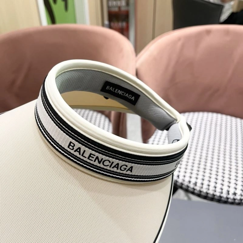 Balenciaga Caps Chic 262558