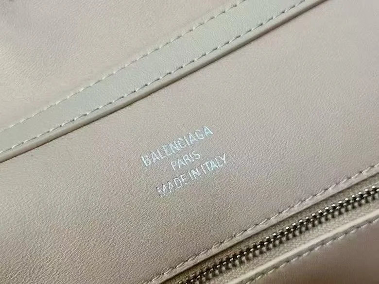 Lightweight Balenciaga Chic Apricot Handbag with Silver Buckle -  Elegance 38250