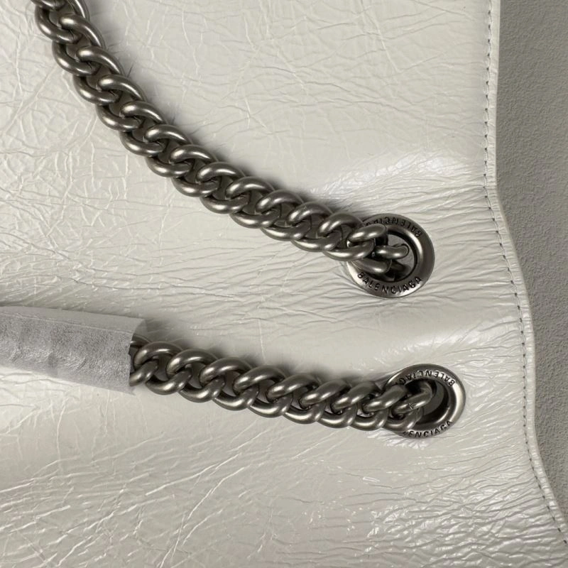 Bright Balenciaga Chic Crush Quilted Chain Bag -  Medium Crossbody 75291