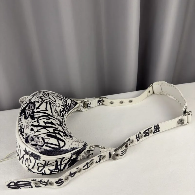 SoftTouch Balenciaga  GraffitiBalenciaga Le Cagole Half-Moon Bag 38399