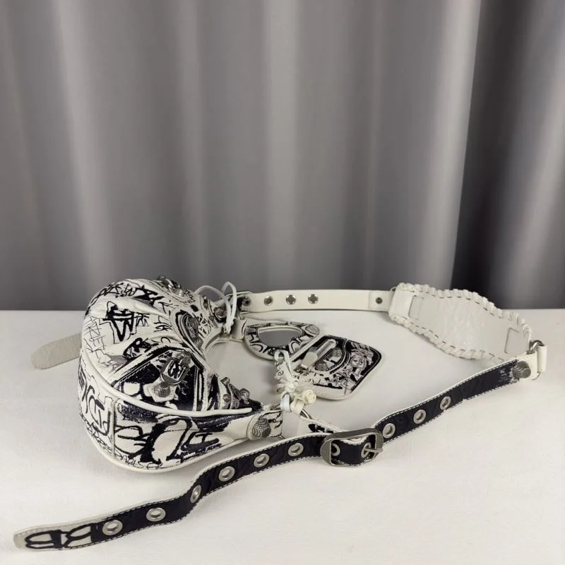 SoftTouch Balenciaga  GraffitiBalenciaga Le Cagole Half-Moon Bag 38399