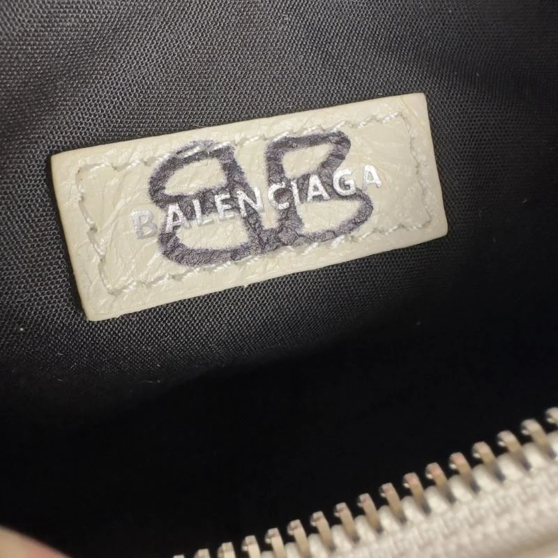SoftTouch Balenciaga  GraffitiBalenciaga Le Cagole Half-Moon Bag 38399