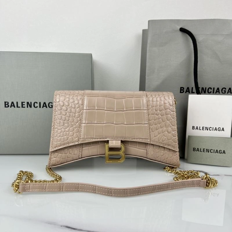 Balenciaga  Hourglass Chain Crossbody Bag in Cowhide Leather UrbanStyle 78641
