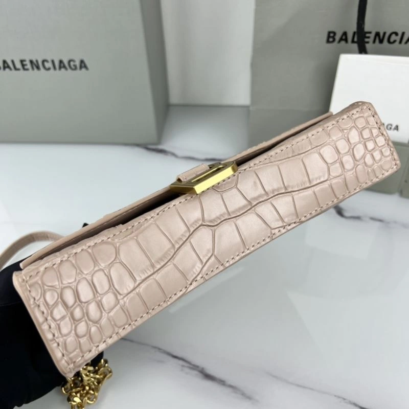 Balenciaga  Hourglass Chain Crossbody Bag in Cowhide Leather UrbanStyle 78641