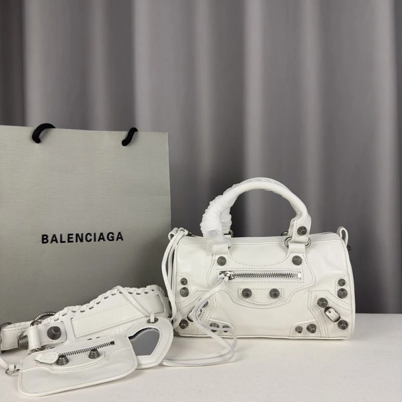 TechFriendly Balenciaga  Italian Leather Travel Bag with Detachable Accessories 75308