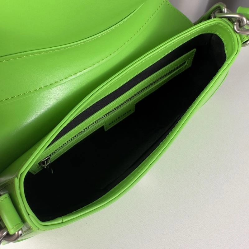Balenciaga  Trapezoidal Lindsay Handbag - Vintage Green Charm Seasonal 75363