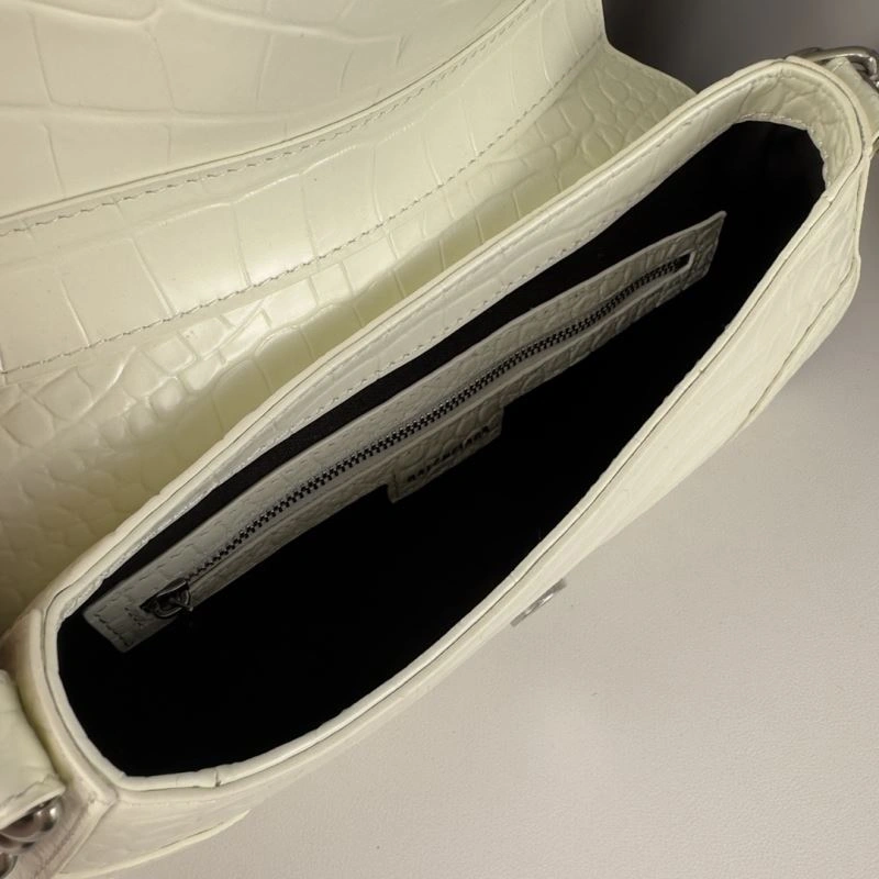 Balenciaga  Triangular Flap Crocodile Handbag - Lindsay Series ZeroBulk 75361