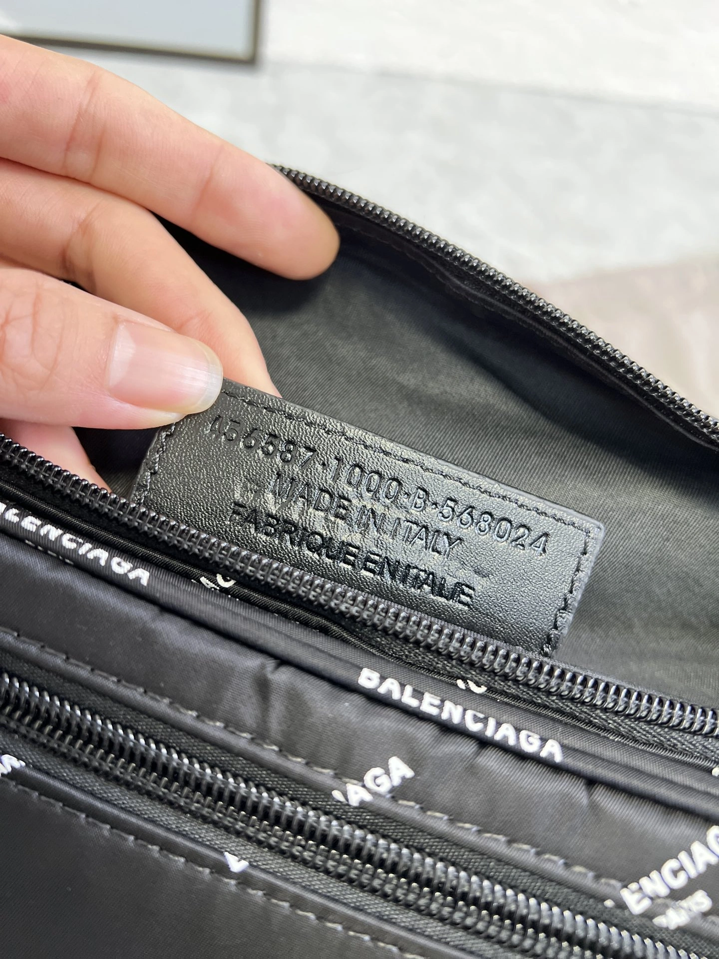 Balenciaga City Series Paris Explorer Black Waist Bag GoodFit 60858