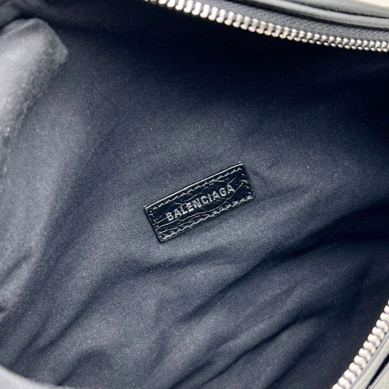 Thermal Balenciaga  Black Motorcycle Multi-Pocket Waist Bag for Travel 78547