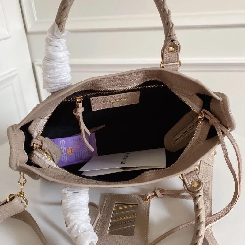 Balenciaga  Goat Leather Motorcycle Bag - Gray-White Chic 38303