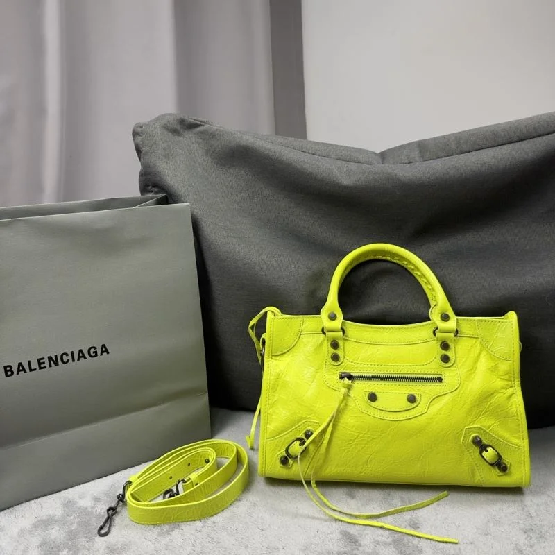 Balenciaga Classic Medium Motorcycle Bag -  Revival Casual 38268