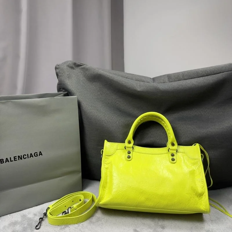 Balenciaga Classic Medium Motorcycle Bag -  Revival Casual 38268