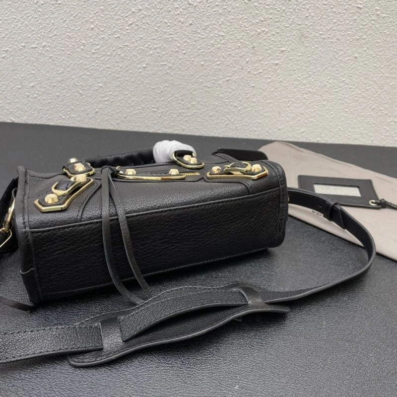 EasyCare Balenciaga  Medium Motorcycle Bag with Detachable Strap 72665